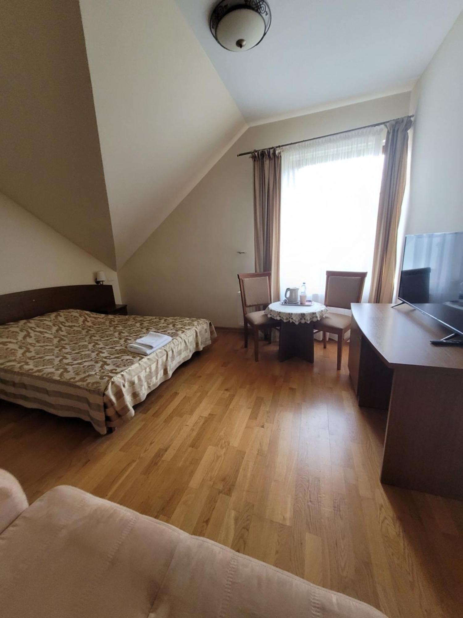 Dworek Biesiadny Radzewice Bagian luar foto
